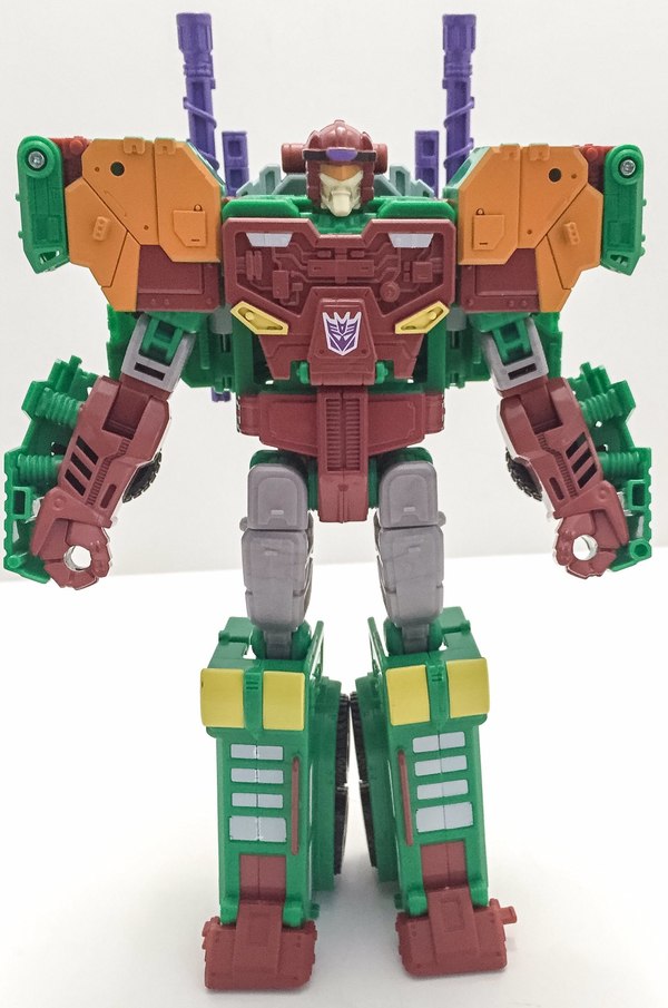 TFSS 4 0 Bludgeon   In Hand Images Of Subscription Service Voyager Class Figure  (16 of 16)